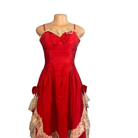 Vintage Alfred Angelo Flirtations Red Southern Belle Lace Tiered Prom Dress - Picture 11 of 14
